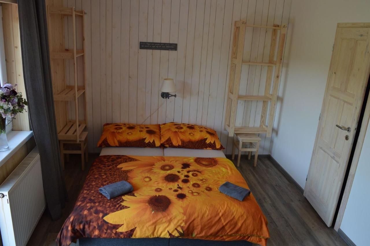 Penzion Slunecnice Kurimska Nova Ves Bagian luar foto